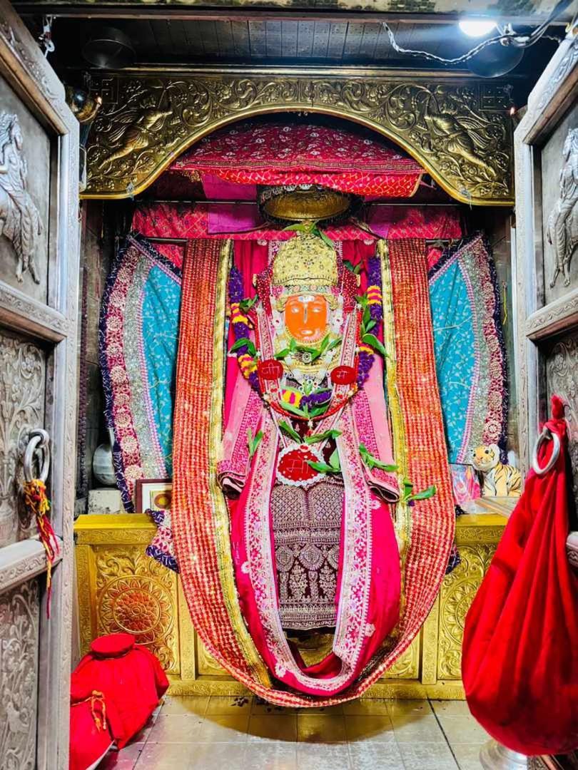 Jai Hanuman Guest House Palsana  Esterno foto